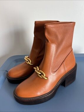 Coach kenna leather bootie burnished amber tan brown gold tone hardware 7 B